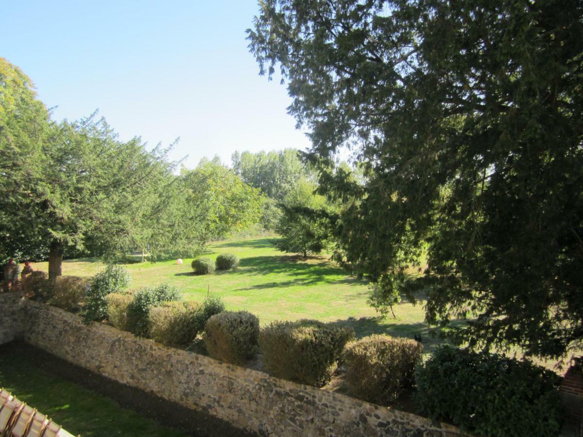 Le Manoir "Aux Douves" Bed and Breakfast Bazoges-en-Paillers Εξωτερικό φωτογραφία